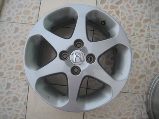 ขายล้อแม็กเดิม Honda civic dimension 15"x6" et 45 4รู100 (081-3747940)