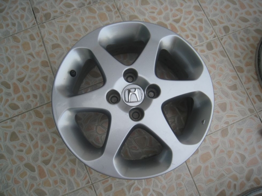 ขายล้อแม็กเดิม Honda civic dimension 15"x6" et 45 4รู100 (081-3747940)