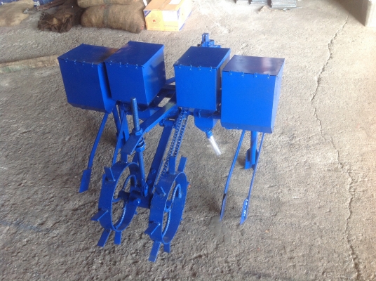 ขายเครื่อง ปลูกข้าวโพด (หมดชั่วคราวครับ) ขายเครื่อง ปลูกข้าวโพด (หมดชั่วคราวครับ)