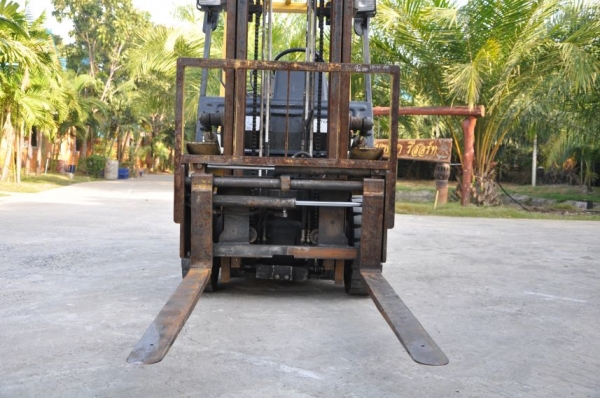 ขายเครื่อง โม่ปูนBelle ติดเครื่องYanmarดีเซล นำเข้าญี่ปุ่นยังไม่เคยใช้ในไทย ขาย22,000บาท!!!