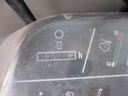 ขายไปซะแล้ว KOMATSU PC60-7 เก่านอกแท้ๆ เอวแน่น ปั็มแรง พร้อมใช้ ขายไปซะแล้ว KOMATSU PC60-7 เก่านอกแท้ๆ เอวแน่น ปั็มแรง พร้อมใช้