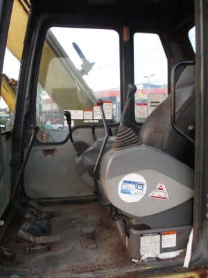 ขายไปซะแล้ว KOMATSU PC60-7 เก่านอกแท้ๆ เอวแน่น ปั็มแรง พร้อมใช้ ขายไปซะแล้ว KOMATSU PC60-7 เก่านอกแท้ๆ เอวแน่น ปั็มแรง พร้อมใช้