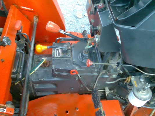 ขาย รถไถ คูโบต้า L2605 4WD พร้อม โรตารี่ ใบมีดดันหน้า สนใจติดต่อ 089-8295500