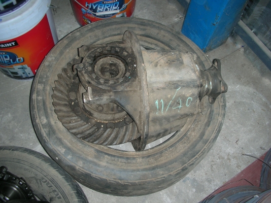 เฟื่องท้ายฮีโน่ 6 ล้อ 11/40