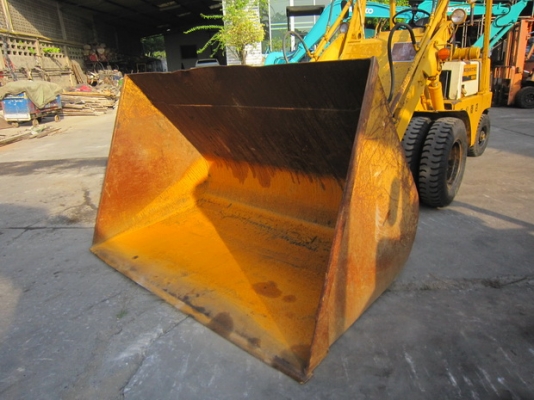 ขาย รถตัก KOMATSU รุ่น SD15 มือสองญี่ปุ่น