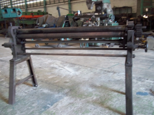 ขายแท่นม้วนเหล็ก ของนอก ขนาด 1200 mm ราคา 14000