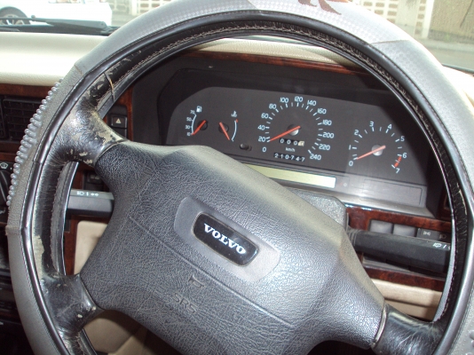 ขายเก๋ง VOLVO  850 AUTOปี1996 / 39 น้ำมัน เดิมๆ