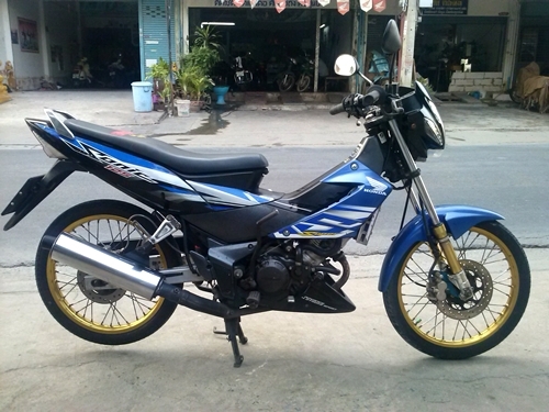 ขายถูกมาก SONIC ปี 48 ตัวใหม่แท้ๆกุญแจใหม่ ราคา 19,000 บาทเท่านั้น เครื่องแน่น เอกสารครบ