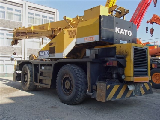KR25H-3L KATO 25t Rough Terrain Crane KR25H-3L KATO 25t Rough Terrain Crane