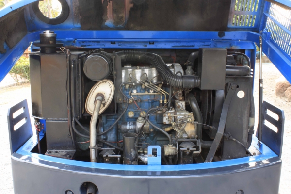 ขายรถแม็คโค IHI IS30GX-3(เทียบเท่า PC30) รถเก่านอกญี่ปุ่น สภาพพร้อมใช้งาน 086-775-7900