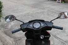 ขาย HONDA click สภาพสวยๆ เครื่องเดิมๆ ไม่เคยแต่ง ทะเบียนพร้อมโอน ขาย 13500