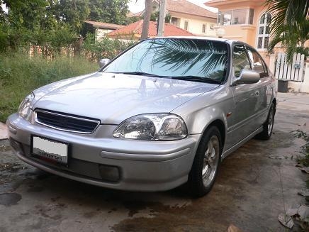 ขายรถเก๋ง Honda Civic 1.6 EXi ปี 1998 เกียร์ออโต้  ไม่เคยติดแก๊ส สีบรอนด์เงิน