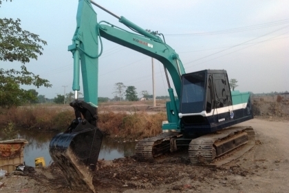 komassu pc 100 รุ่น 2 สภาพพ้อมใช้งาน