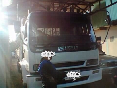 ISUZU DECA FTR 195 HP 6HE1 EURO1 ปี 40 กระบะคอกเหล็กยาว 7.20 เมตร ช่วงล่างคัชซีขนาดใหญ่อย่างสวย เครื่องแน่นแรงดี หัวเก๋งเดิมๆภายในเก๋งครบพร้อม แอร์ พวงมาลัยเพาเวอร์ เบรคทริ๊ปฟี้ ยาง 9.00 ขอบ 20 เอกสารทะเบียนภาษีครบไม่มีขาดพร้อมโอนครับ