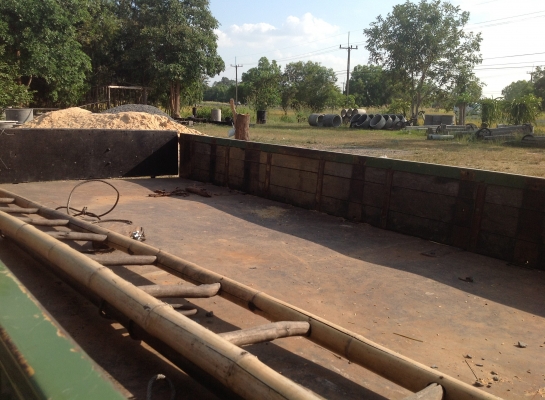 รถ ISUZU ขนาด 110 แรงม้า