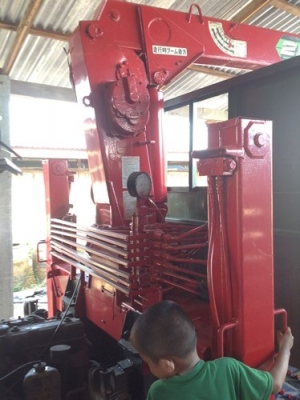 รถ ISUZU ขนาด 110 แรงม้า