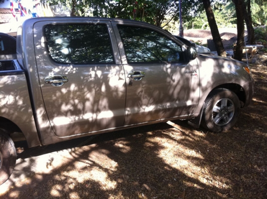 ขายVIGO D4D DOUBLE CAB (E) 2.5MT YEAR2005