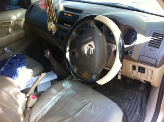 ขายVIGO D4D DOUBLE CAB (E) 2.5MT YEAR2005