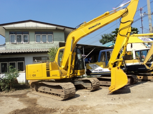 ขายด่วน  PC120-6  อาร์มพิเศษ ใบแทรค 70 เก่าญี่ปุ่นแท้ ๆ ยังไม่เคยใช้งานในไทย  สภาพสวย จริงๆๆ จ้า