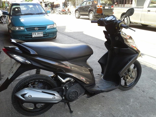 skydrive ปี 51 ล้อแม๊กซ์ สีน้ำตาล เครื่องเดิม เงียบกริบ เอกสารครบ