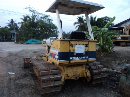 ขายด่วน KOMATSU D20P-6 เก่าญี่ปุ่นแท้ๆ ยังไม่เคยใช้งานในไทย สภาพสวย เครื่องดี ช่วงล่างเต็ม ใช้งานมาแค่ 2800 ชม.กว่า ขายด่วน KOMATSU D20P-6 เก่าญี่ปุ่นแท้ๆ ยังไม่เคยใช้งานในไทย สภาพสวย เครื่องดี ช่วงล่างเต็ม ใช้งานมาแค่ 2800 ชม.กว่า