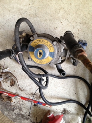 ขายชุดแก๊ส หัวฉีด ยี่ห้อ BSM 6 สูบ ราคาเบาๆ ขายชุดแก๊ส หัวฉีด ยี่ห้อ BSM 6 สูบ ราคาเบาๆ