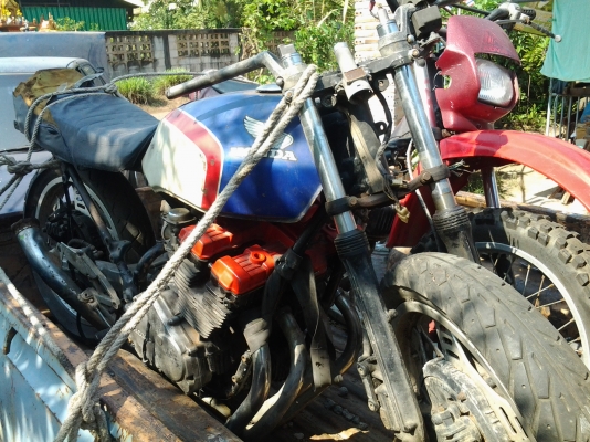 ขาย honda cbx  400  หรือ แลก