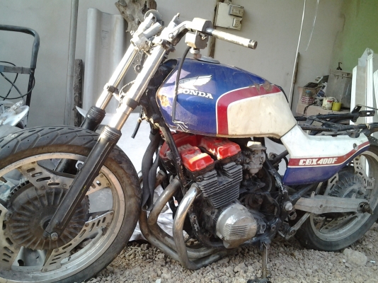 ขาย honda cbx 400 หรือ แลก ขาย honda cbx 400 หรือ แลก