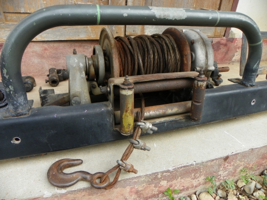 ลดราคาขายทิ้งวินซ์เพลาสำหรับรถ JEEPครบชุด 35,000.-(ราคาจบ)