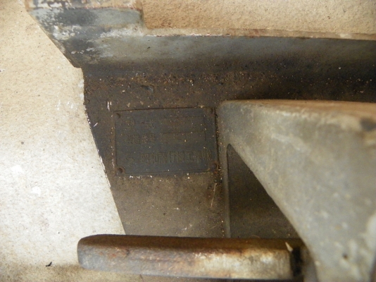 ลดราคาขายทิ้งวินซ์เพลาสำหรับรถ JEEPครบชุด 35,000.-(ราคาจบ)