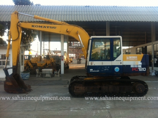 รถขุด PC120-5 บจก.สหสินอีควิปเม้นท์ โทร.081-5851880, 02-5168100-1 www.sahasinequipment.com