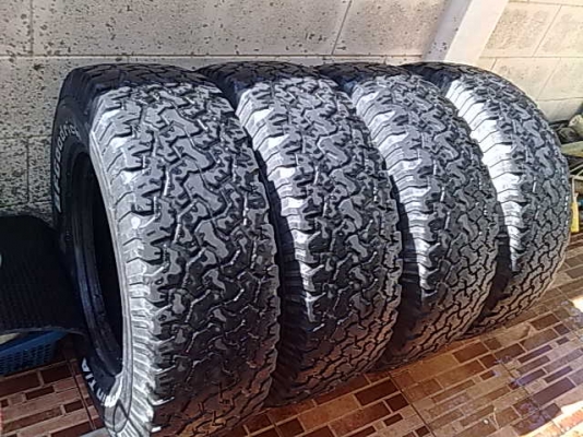 ขายยางBF 265/75/16 ปี 06