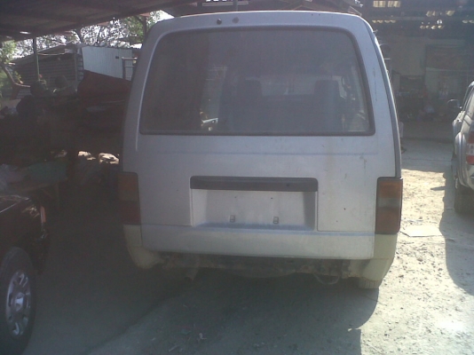 ขายรถตู้สภาพดีพร้อมใช้งานเครื่่องTD27ฝาดำ ขายรถตู้สภาพดีพร้อมใช้งานเครื่่องTD27ฝาดำ