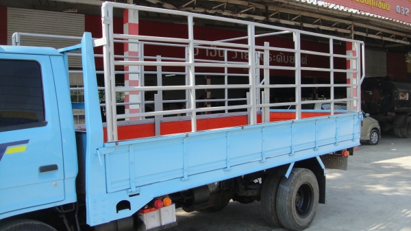 ISUZU NKR110แรง รถห้างแท้ ดาวน์45000ผ่อน9000/48เดือน