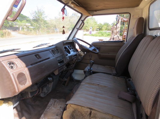 ขายรถบรรทุก 6 ล้อ