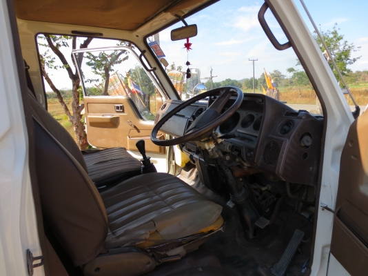 ขายรถบรรทุก 6 ล้อ