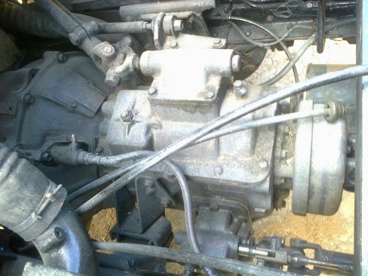 HINO KM505 - 117 HP WO4D หกล้อดั๊มพ์ มีสโลว์กลางครบพร้อม สภาพสวยจัดทั้งภายนอกและภายใน กระบะดั๊มพ์เหล็ก 4 ตันยิงหน้าของ สามมิตรแท้ๆ เครื่องแห้งแรงดี หัวเก๋งสวยไม่มีผุอุปกรณ์ภายในครบครันหยิบจับใช้งานง่าย พวงมาลัยเพาเวอร์ กระจกขึ้นลงได้ทั้ง 2 บาน คัชซีสวยมาก