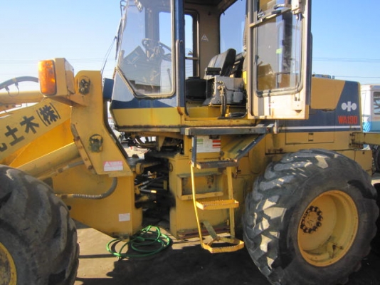 WA100-1-31448 รถตัก KOMATSU เก่าจากญี่ปุ่นครับ