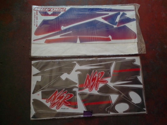 ขาย สติ๊กเกอร์ nsr proarm สีแดง