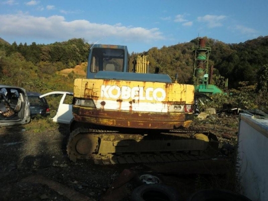 SK120-1-LP08652KOBELCOตอนนี้รถจอดที่(CSนวนคร)ครับ SK120-1-LP08652KOBELCOตอนนี้รถจอดที่(CSนวนคร)ครับ