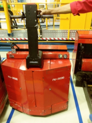 ขายรถยกสูง Stacker ไฟฟ้า ขนาด 3 TON