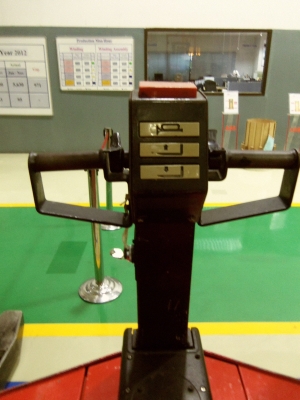 ขายรถยกสูง Stacker ไฟฟ้า ขนาด 3 TON