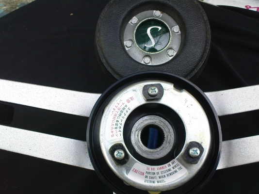 ขายพวงมาลัย สกายไลน์c110 ขายพวงมาลัย สกายไลน์c110