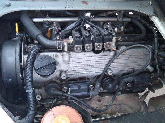 ขาย กระบะ SUZUKI CARRY ปี 2010 ติดแก๊ส LPG ราคาประหยัด มีหลังคาทึม และ Max Liner แถมให้ ราคาต่อลองได้อีก