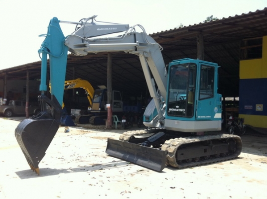 ขาย รถขุด รถตัก รถยก  มีหลายคันให้เลือกราคาถูก