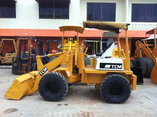 ขาย รถขุด รถตัก รถยก  มีหลายคันให้เลือกราคาถูก