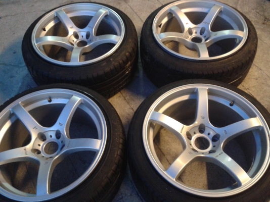 ขอบ18พร้อมยาง 9.5