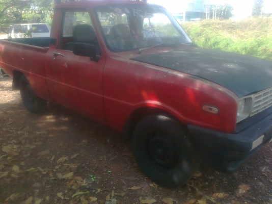 ขายมาสด้า1000 ครับ ทะเบียนไม่ขาด