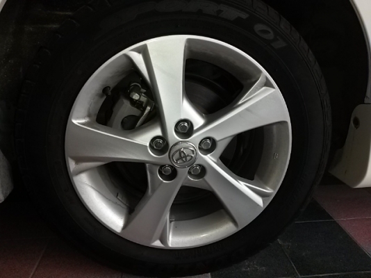 ขายด่วน ล้อแม็ก altis ตัวท็อป 205/55/R16 ปี 13