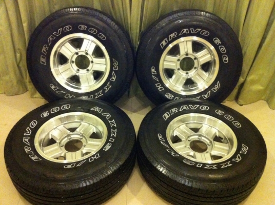 ขายล้อ off road 15 พร้อมยาง 31